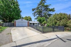 Pre-foreclosure in  DUKE CT Yuba City, CA 95991