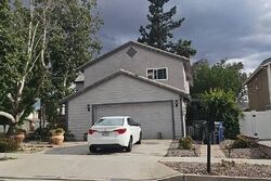 Pre-foreclosure in  CLOCK AVE Redlands, CA 92374
