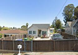 Pre-foreclosure in  HILLTOP DR El Sobrante, CA 94803