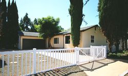 Pre-foreclosure in  RHEA AVE Reseda, CA 91335