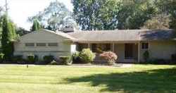 Pre-foreclosure in  BLOOMINGTON DR Franklin, MI 48025