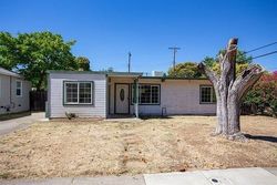 Pre-foreclosure in  34TH AVE Sacramento, CA 95824