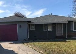 Pre-foreclosure in  MANMAR WAY Sacramento, CA 95823