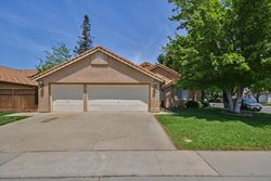 Pre-foreclosure in  MORGANS RANCH CIR Galt, CA 95632