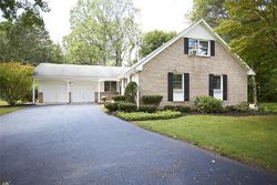 Pre-foreclosure in  FENTON RD Rochester, NY 14624