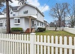  W Seaman Ave, Freeport NY