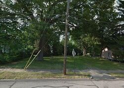 Pre-foreclosure in  SEXTON ST Struthers, OH 44471