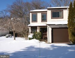 Pre-foreclosure in  FIVE CROWN ROYAL Marlton, NJ 08053