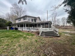 Pre-foreclosure in  FISCHER TRL Denville, NJ 07834