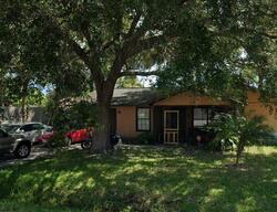 Pre-foreclosure in  QUEEN RD Venice, FL 34293