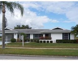 Pre-foreclosure in  SE SANTA ANITA ST Port Saint Lucie, FL 34952