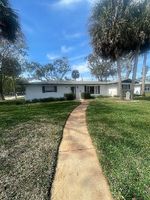 Pre-foreclosure in  MARDRAKE RD Daytona Beach, FL 32114