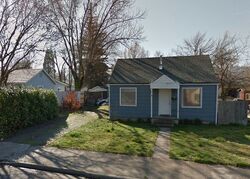  W 14th St, Medford OR