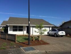 Pre-foreclosure in  CHAD DR Eugene, OR 97408