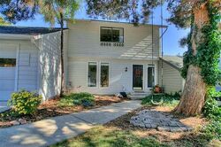 Pre-foreclosure in  E SHENANDOAH DR Boise, ID 83712