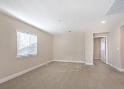 Pre-foreclosure in  OSWEGO CT Moorpark, CA 93021