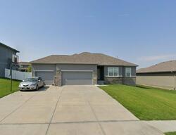 Pre-foreclosure in  S 49TH ST Papillion, NE 68133