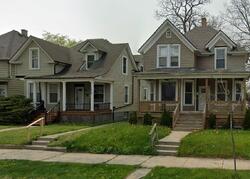 Pre-foreclosure in  FLETT AVE Racine, WI 53405