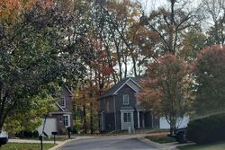 Pre-foreclosure in  PEMBROOKE DR Southfield, MI 48033