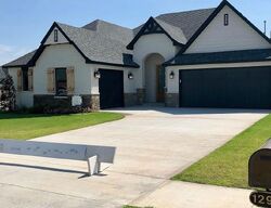 Pre-foreclosure in  S 5TH ST Jenks, OK 74037