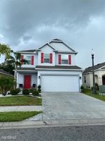 Pre-foreclosure in  CANYON BREEZE AVE Kissimmee, FL 34746