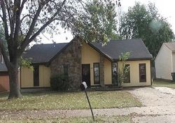 Pre-foreclosure in  CLOUDLAND DR Memphis, TN 38118