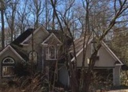 Pre-foreclosure in  CAMBRIDGE HILLS RD Cumming, GA 30041