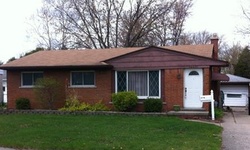  Avondale St, Westland MI