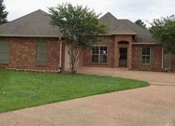 Pre-foreclosure in  HIGHBURY CV Canton, MS 39046