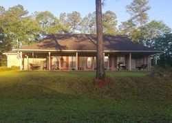 Pre-foreclosure in  STANTON HALL DR Florence, MS 39073