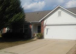 Pre-foreclosure in  SYDNEY LN Avon, IN 46123