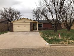 Pre-foreclosure in  VILLA DR Plainview, TX 79072