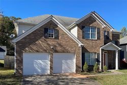 Pre-foreclosure in  CREEKVIEW DR Union City, GA 30291