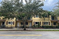 Pre-foreclosure in  SW 229TH TER Miami, FL 33170