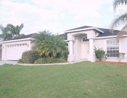 Pre-foreclosure in  HAMPTON POINTE CIR Lakeland, FL 33813