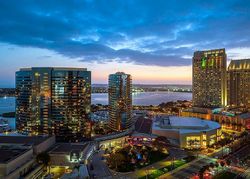  Harbor Dr Unit 2404, San Diego CA