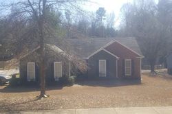 Pre-foreclosure in  SIDELINE CT Stockbridge, GA 30281