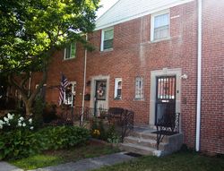 Pre-foreclosure in  W THOME AVE UNIT F Chicago, IL 60660