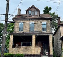 Pre-foreclosure in  FREELAND ST Pittsburgh, PA 15210