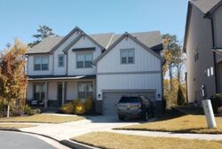 Pre-foreclosure in  LARUSSA CT Woodstock, GA 30189