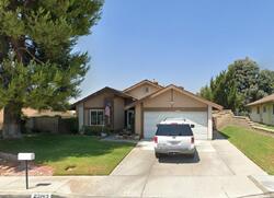  Magnolia Glen Dr, Valencia CA