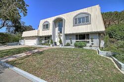  Viewcrest Dr, Ventura CA