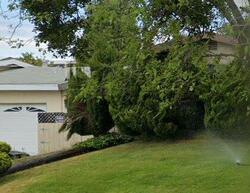 Pre-foreclosure in  EMMA DR Pinole, CA 94564