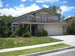 Pre-foreclosure in  CRESTKNOLL DR Sylmar, CA 91342