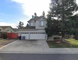 Pre-foreclosure in  YOSEMITE AVE Escalon, CA 95320