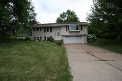 Pre-foreclosure in  PIKE LAKE DR Saint Paul, MN 55112