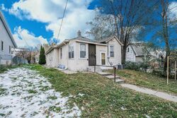 Pre-foreclosure in  DUPONT AVE N Minneapolis, MN 55412