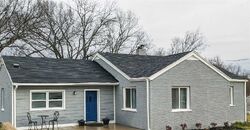 Pre-foreclosure in  WALNUT DR Independence, KY 41051