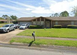 Pre-foreclosure in  ECHO CIR Fort Walton Beach, FL 32548