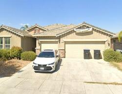  W Buena Vista Ave, Visalia CA